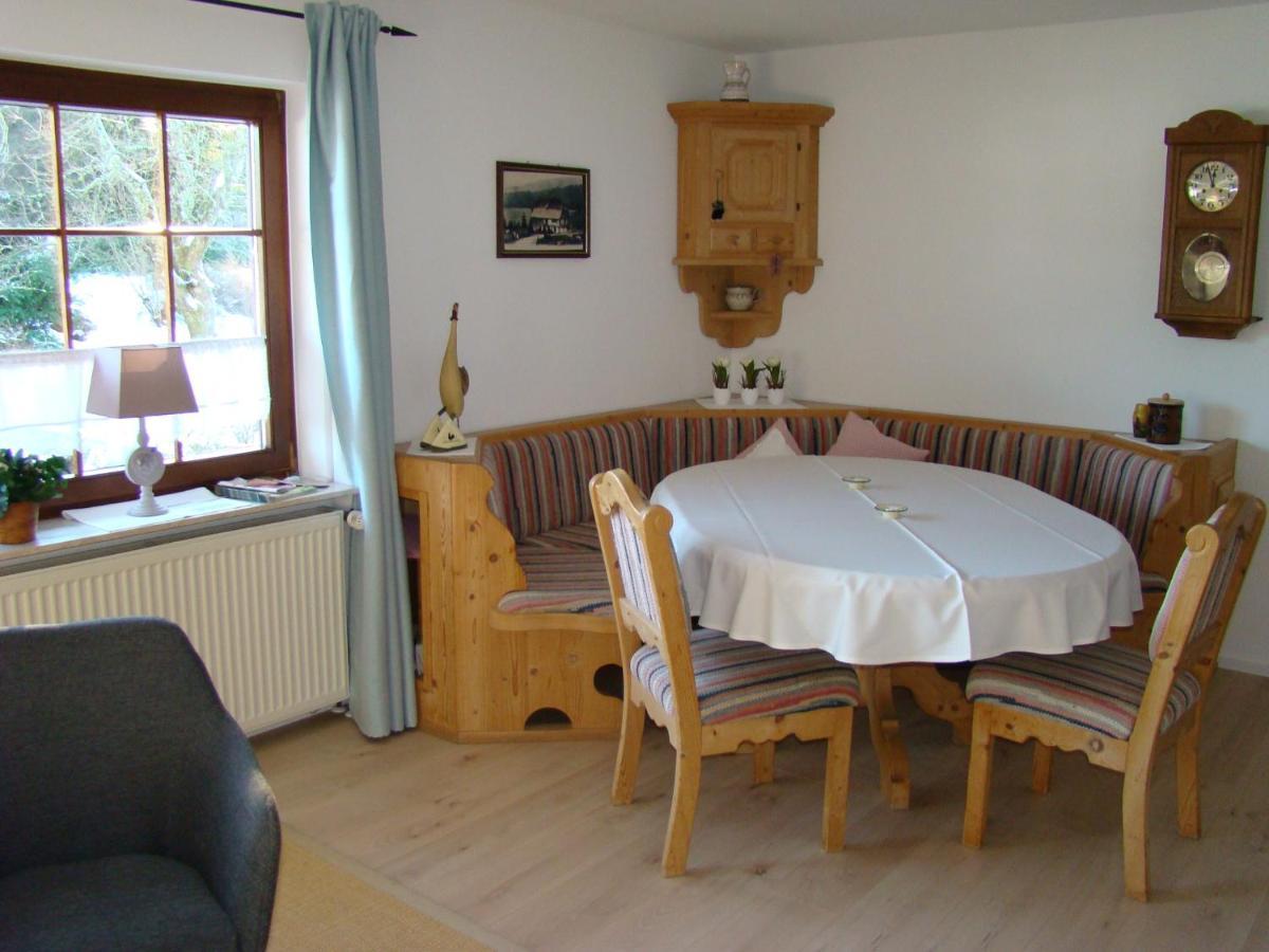 Schoenes Doppelzimmer Mit Separater Kueche Im Noerdlichen Nationalpark Schwarzwald Forbach Esterno foto